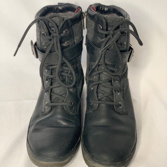 UGG Waterproof Boots - Picture 3 of 6